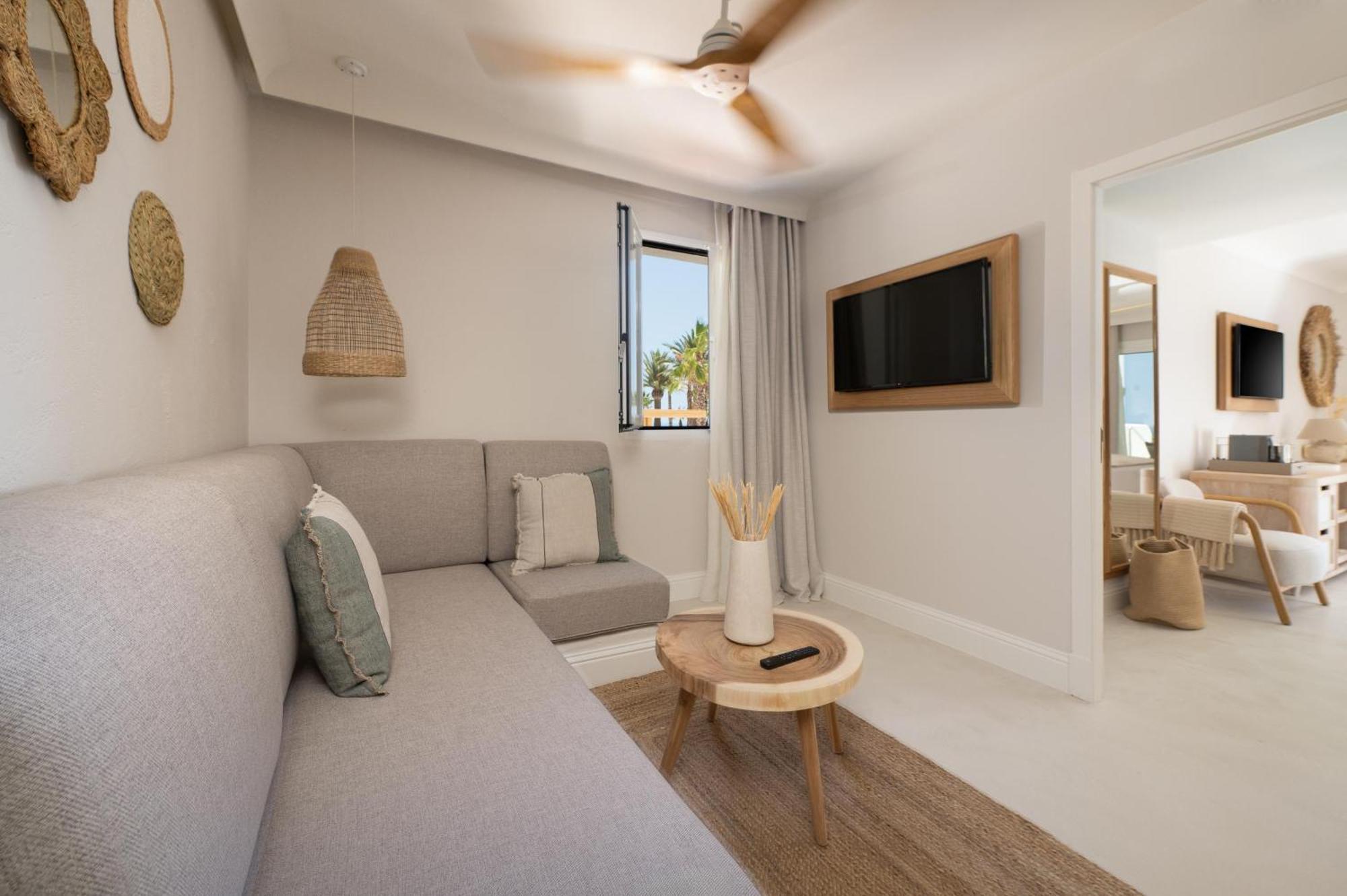 Daia Slow Beach Hotel Conil - Adults Only Recommended Conil De La Frontera Eksteriør billede